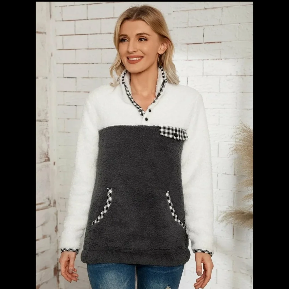 Fleece Button Up Pullover - Picture 4 of 5